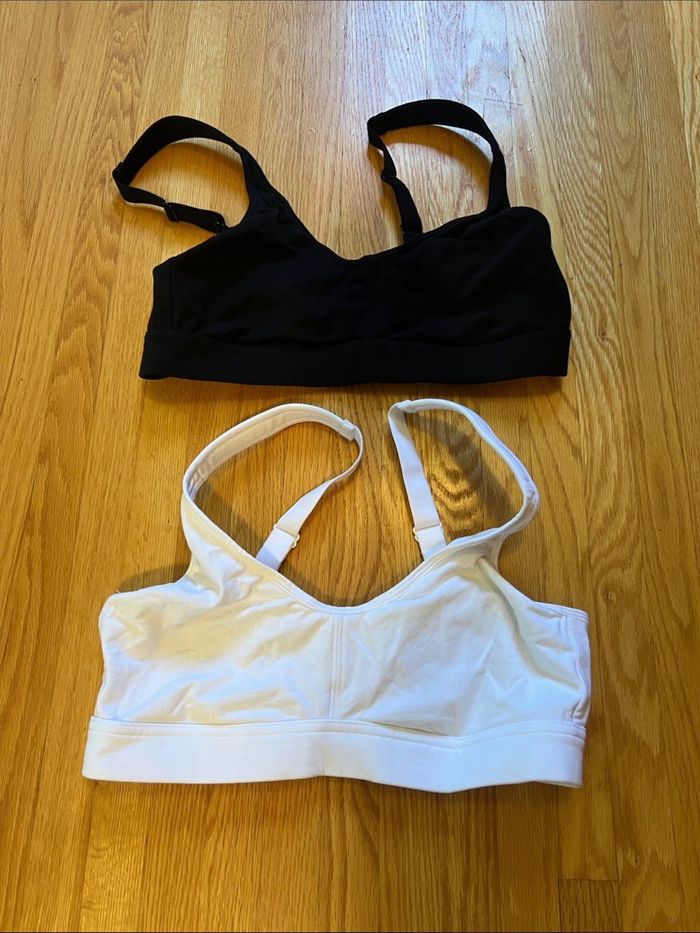 2 wireless NWOT bras